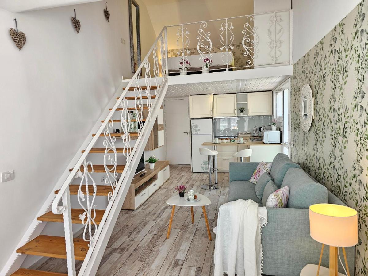 New Loft Sweet Holidays, Playa De Los Cristianos ลอส กริสเตียนอส ภายนอก รูปภาพ