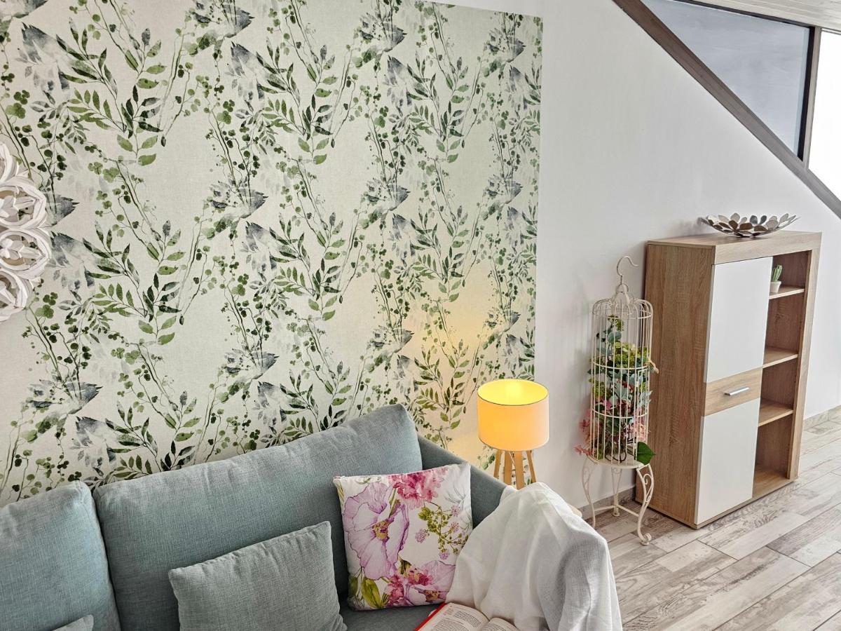 New Loft Sweet Holidays, Playa De Los Cristianos ลอส กริสเตียนอส ภายนอก รูปภาพ