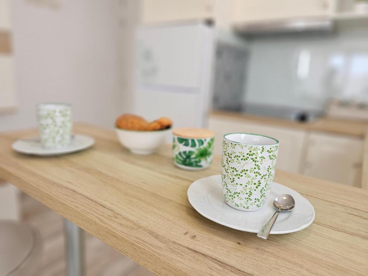 New Loft Sweet Holidays, Playa De Los Cristianos ลอส กริสเตียนอส ภายนอก รูปภาพ