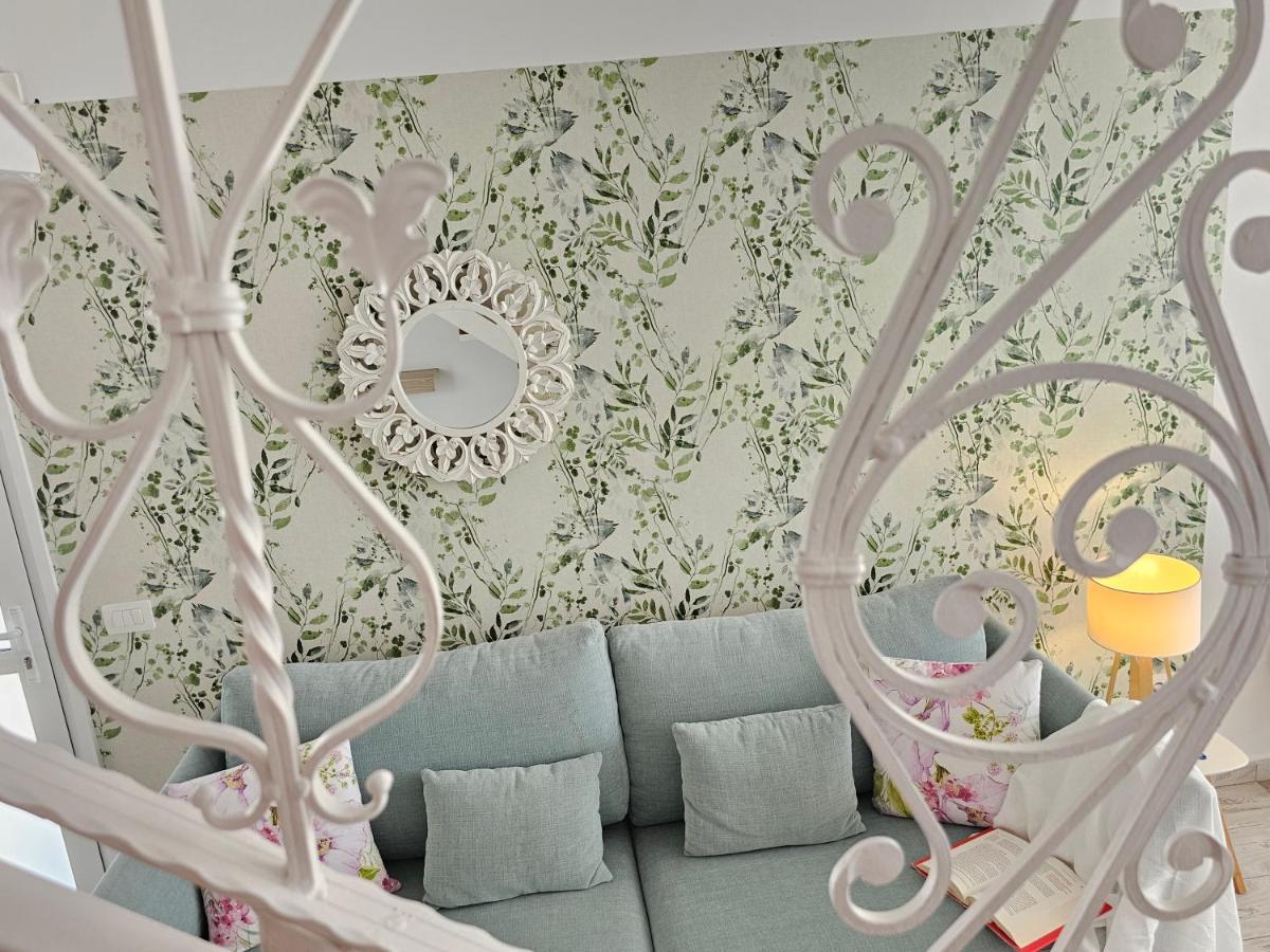 New Loft Sweet Holidays, Playa De Los Cristianos ลอส กริสเตียนอส ภายนอก รูปภาพ